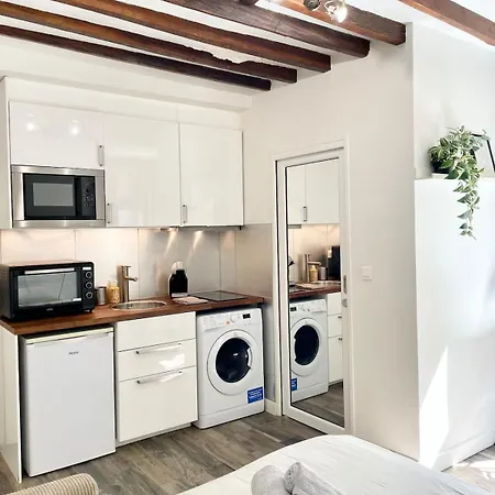 Apartament 11th Cozy Flat Marais-bastille Fibre & Netflix
